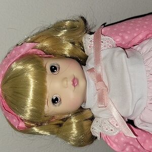 Enesco 1983 Nostalgia Doll Molly porcelain  with tags